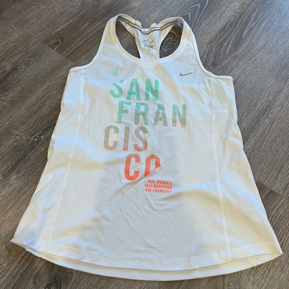 Nike Women’s Half Marathon tank top (2015) size medium